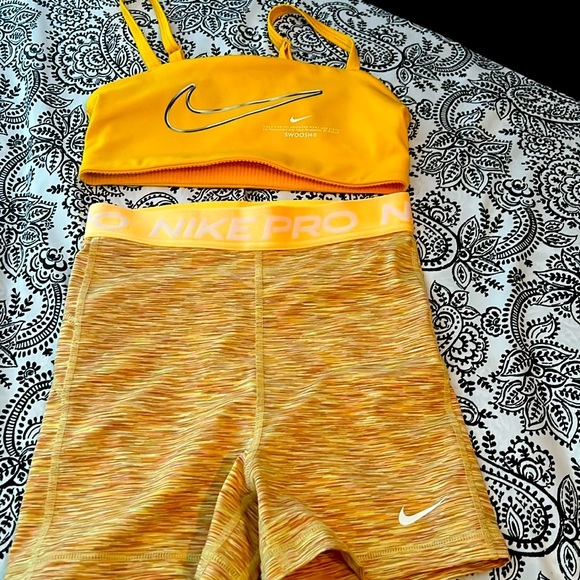 Nike Other - Nike pro set